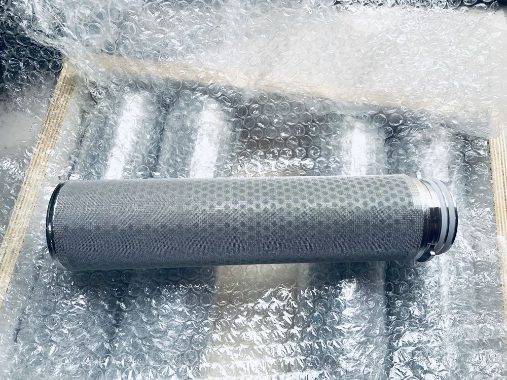 冲孔板复合网的优势你知道几多？？？？